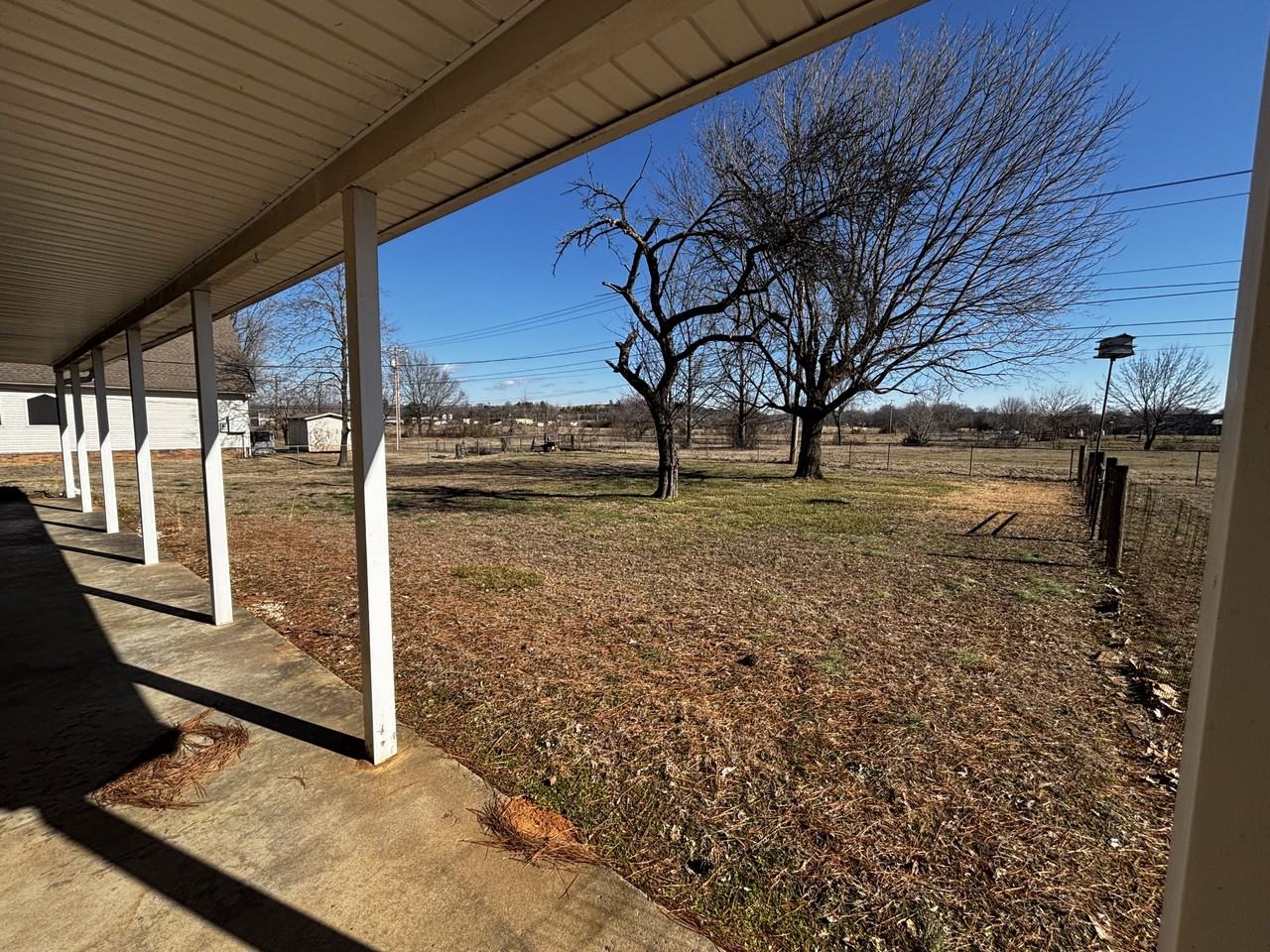 210 S Meadow Pl - Photo 3 of 25