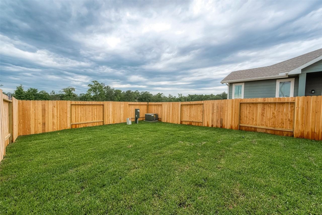 628 Silver Pear Ct - Photo 3 of 48