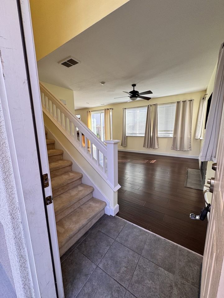 555 Ribolla Court - Photo 3 of 29