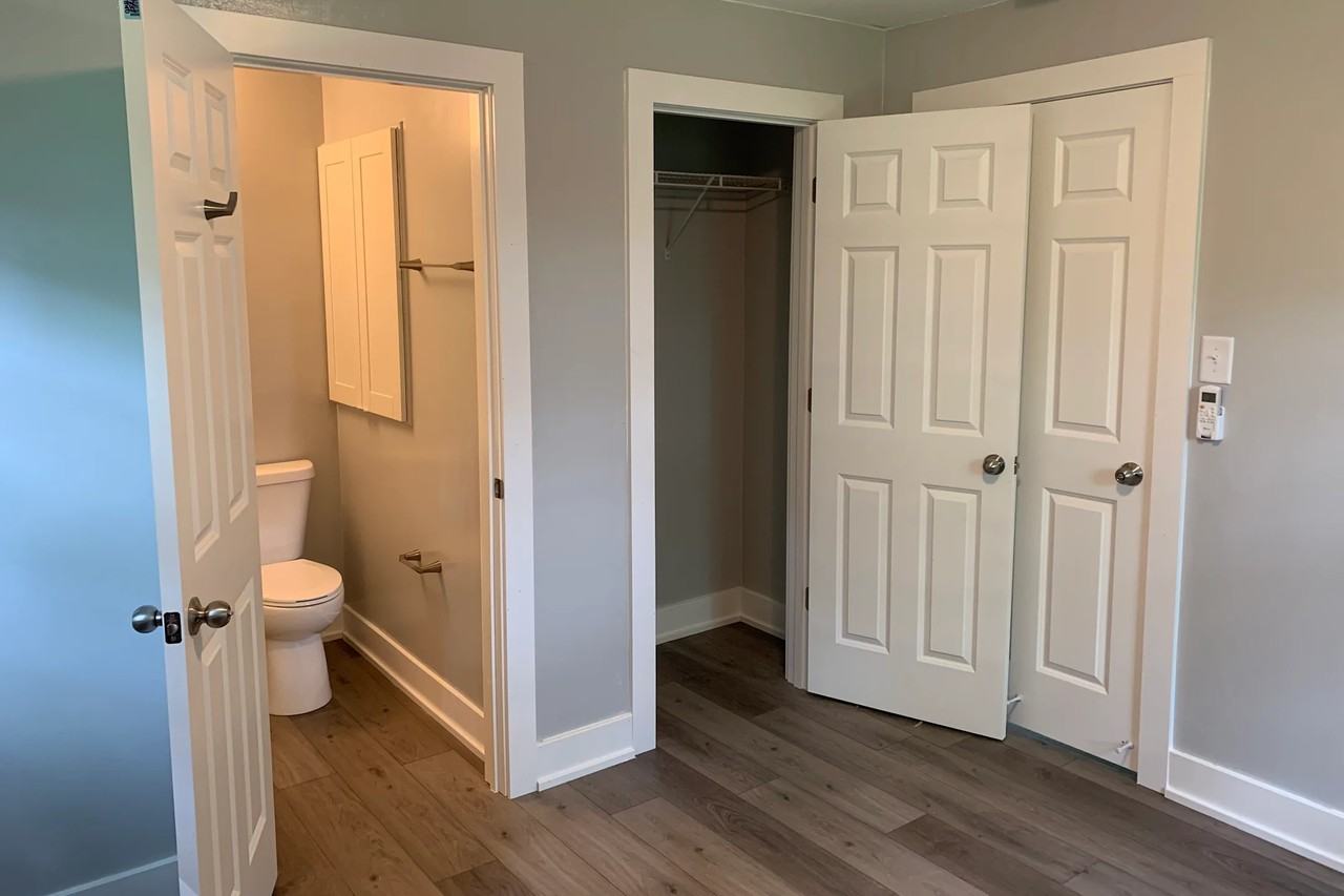 1327 N 10th St - Photo 3 of 7