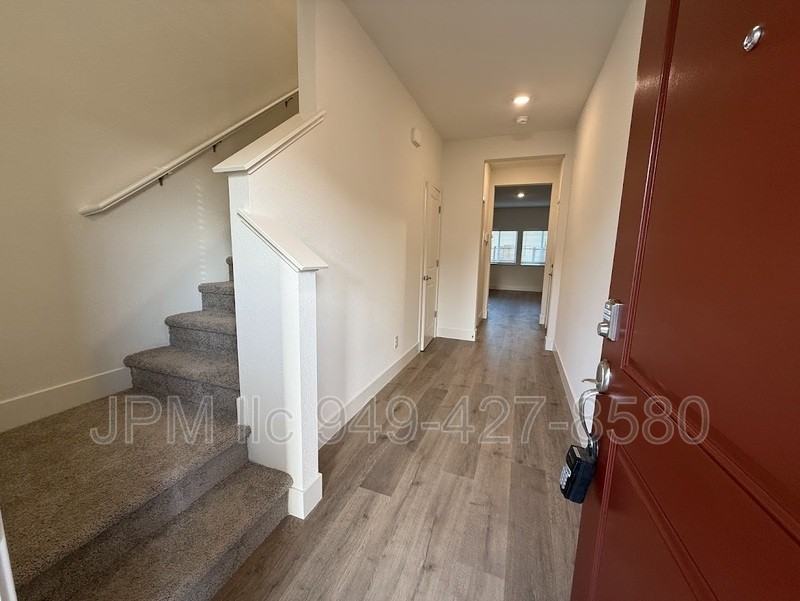 7930 Evaporite Dr - Photo 2 of 17