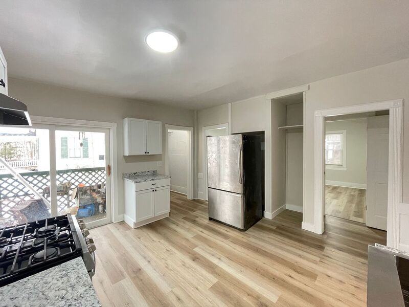 11 Spring St #1 - Photo 3 of 18