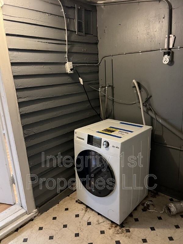 2908 W 44th Ave - Photo 7 of 17