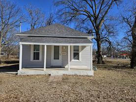 807 S Elm St - Photo 1 of 1