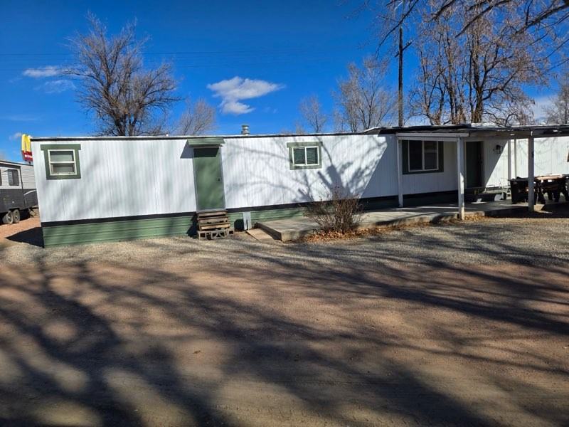 2375 E Main St - Photo 2 of 16