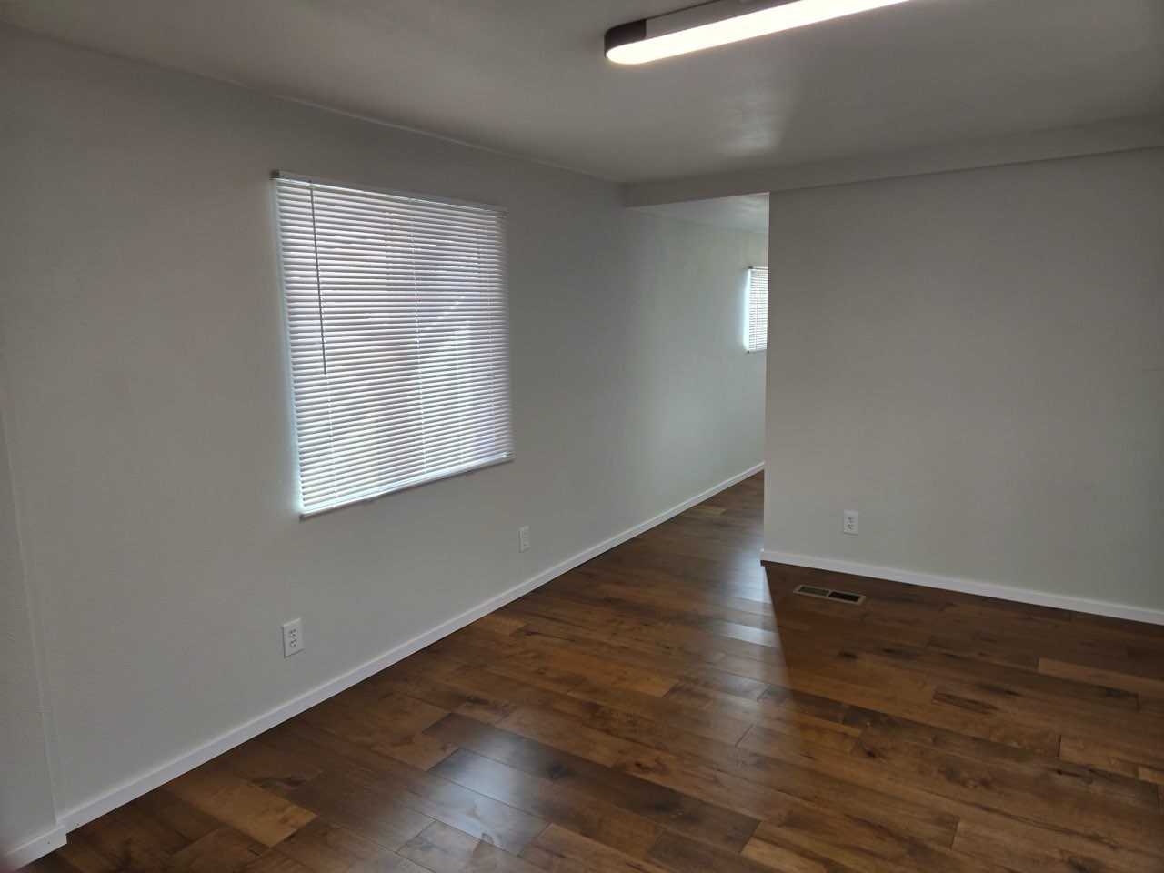 2375 E Main St - Photo 6 of 16