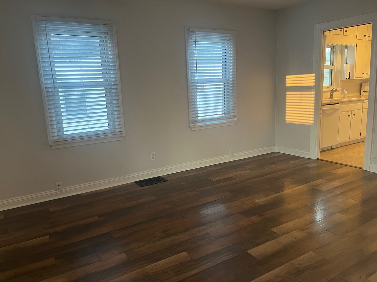 3024 S 2nd St - Photo 2 of 11