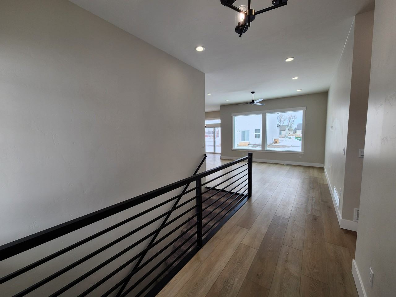 4559 Remuda Rd - Photo 2 of 16