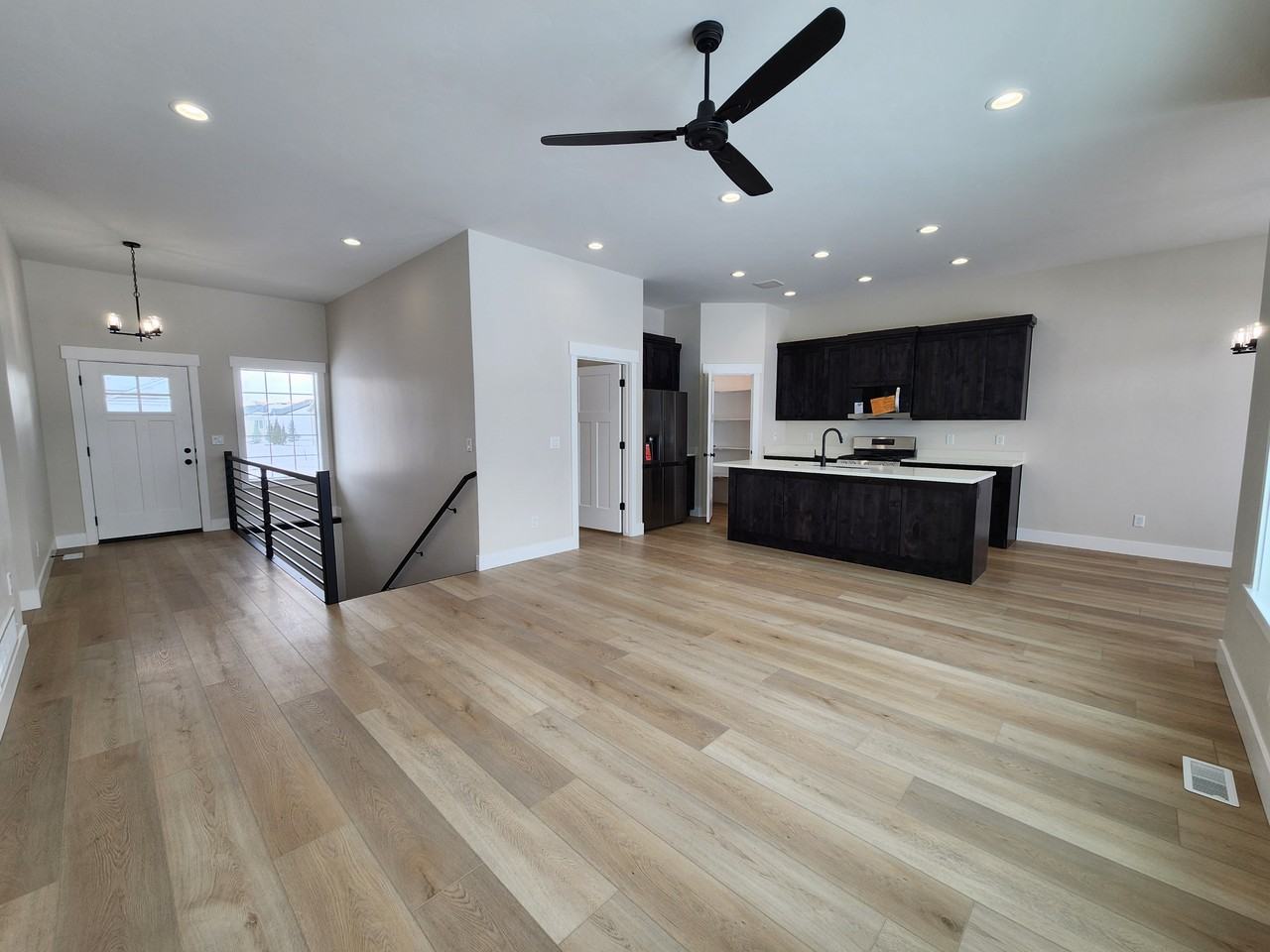 4559 Remuda Rd - Photo 3 of 16