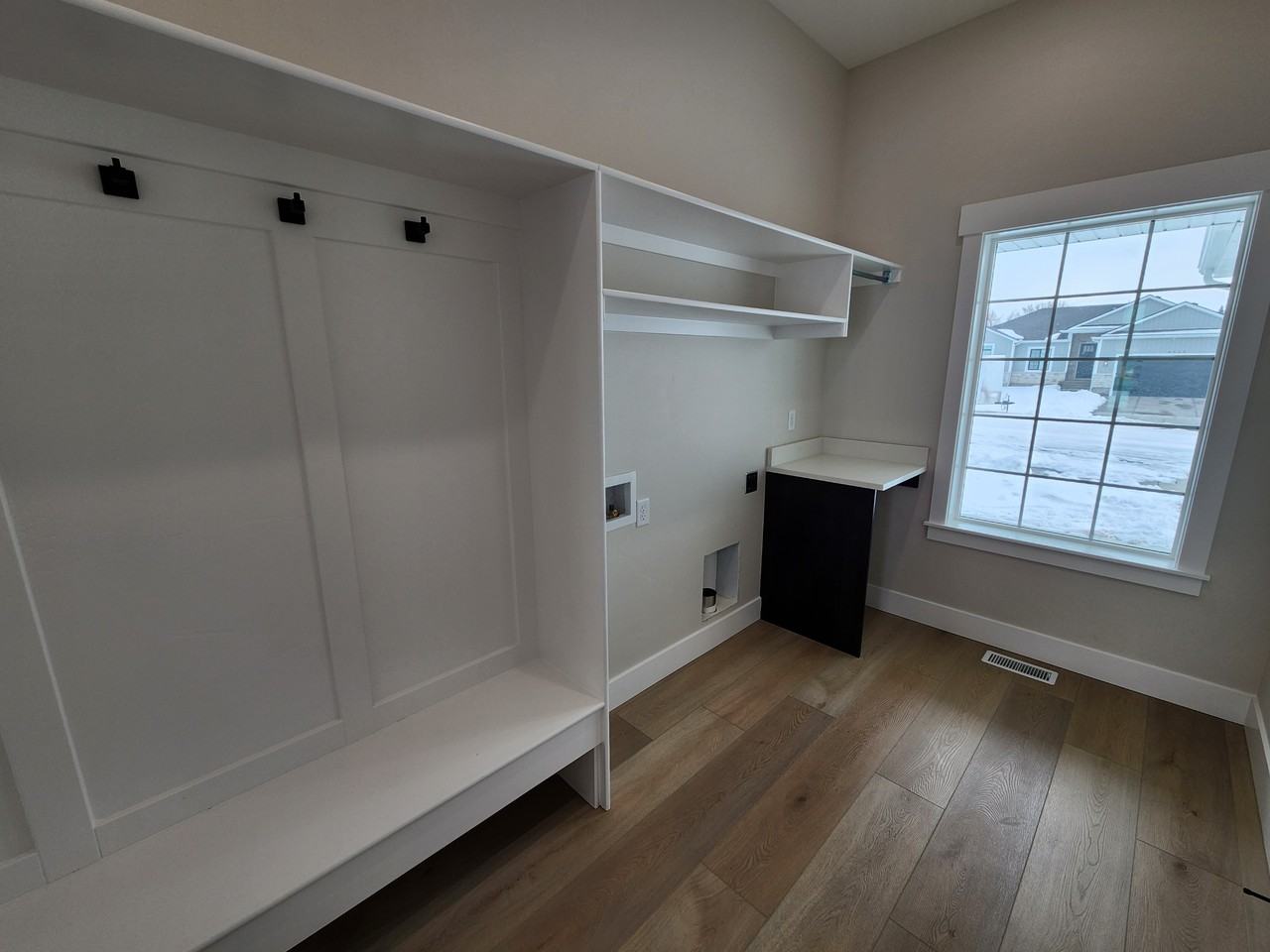 4559 Remuda Rd - Photo 6 of 16