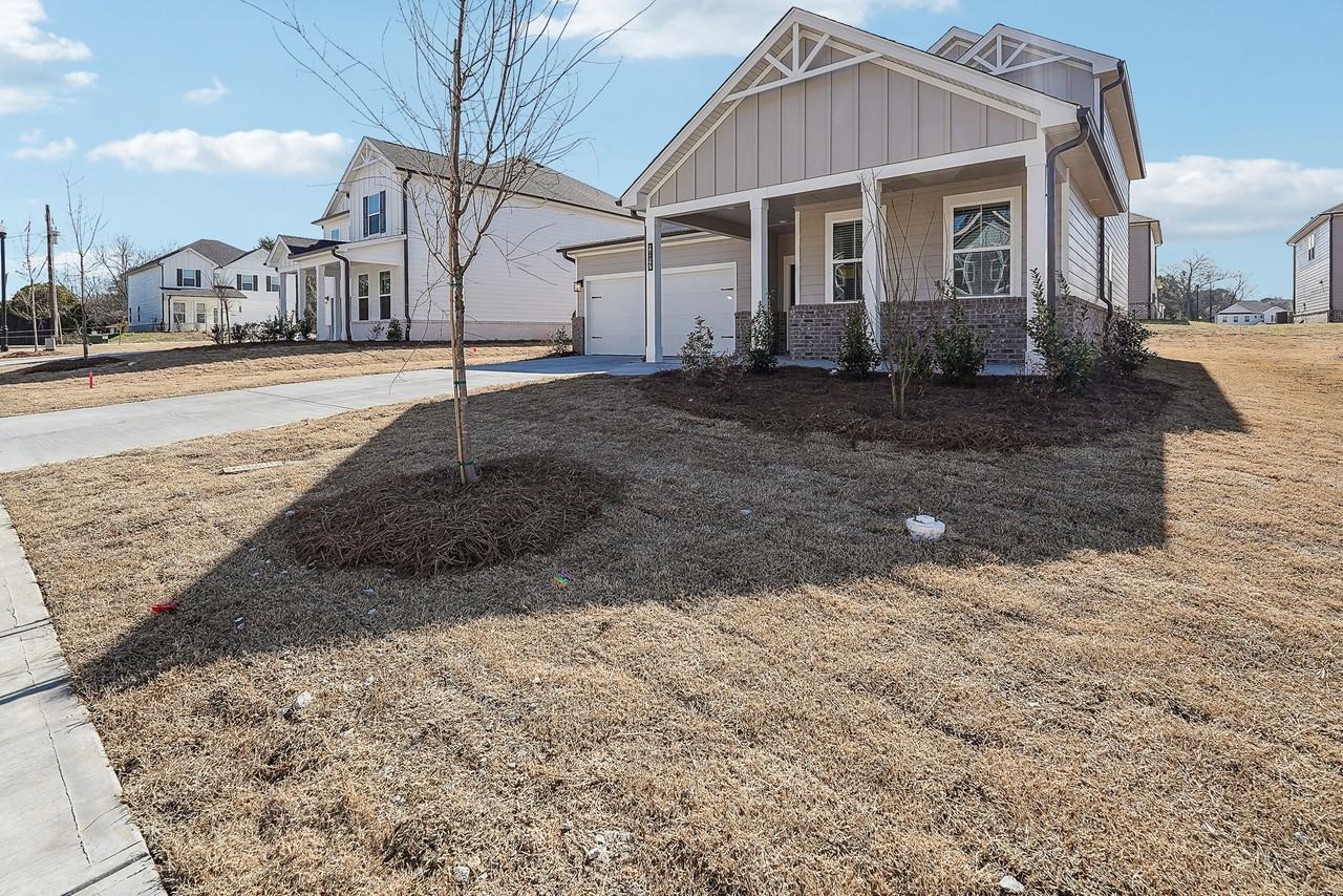 2725 Mourning Dove Dr - Photo 2 of 34