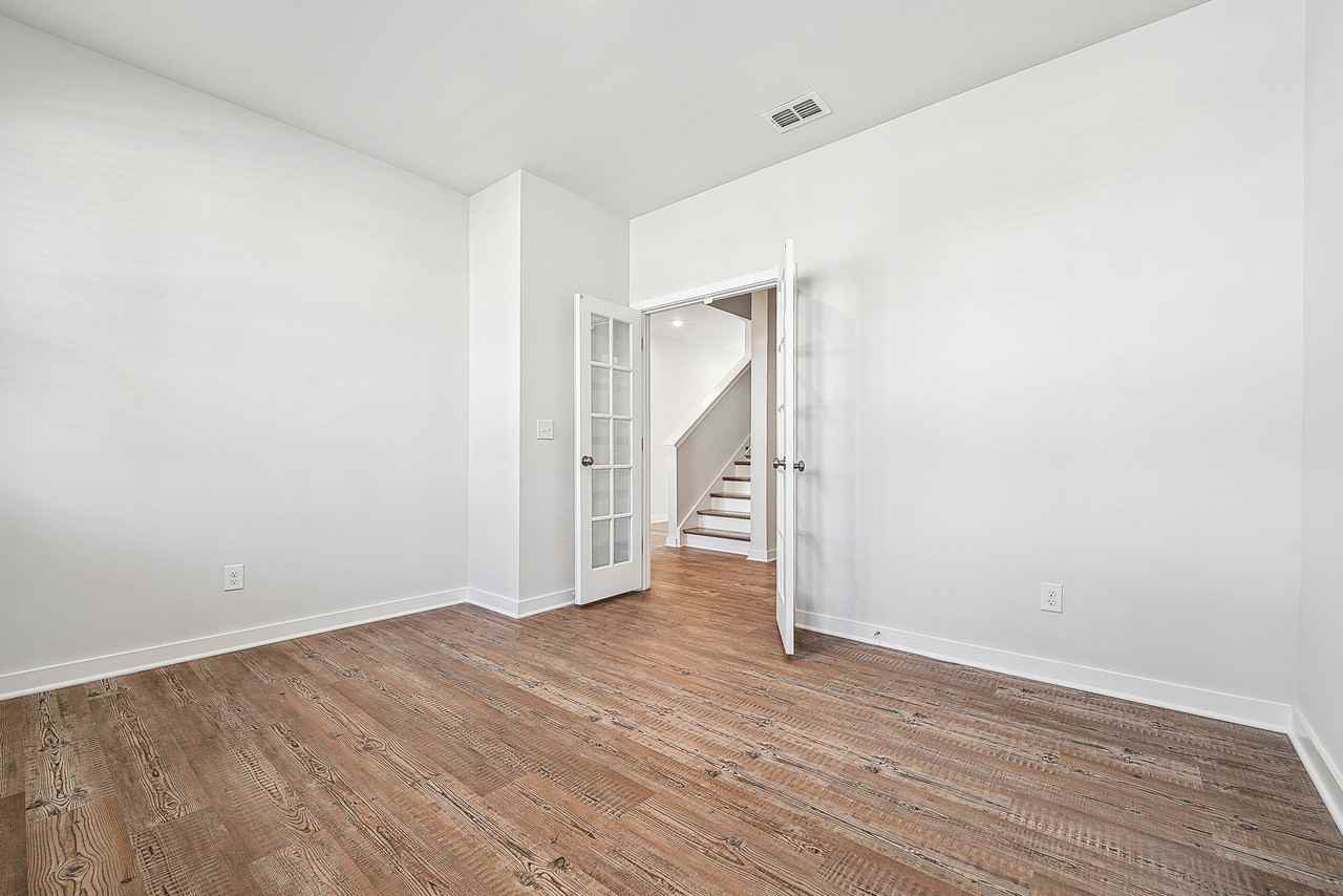2725 Mourning Dove Dr - Photo 7 of 34