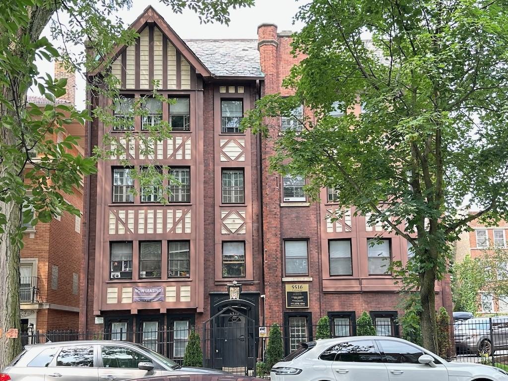 5514 N Kenmore Ave #P902