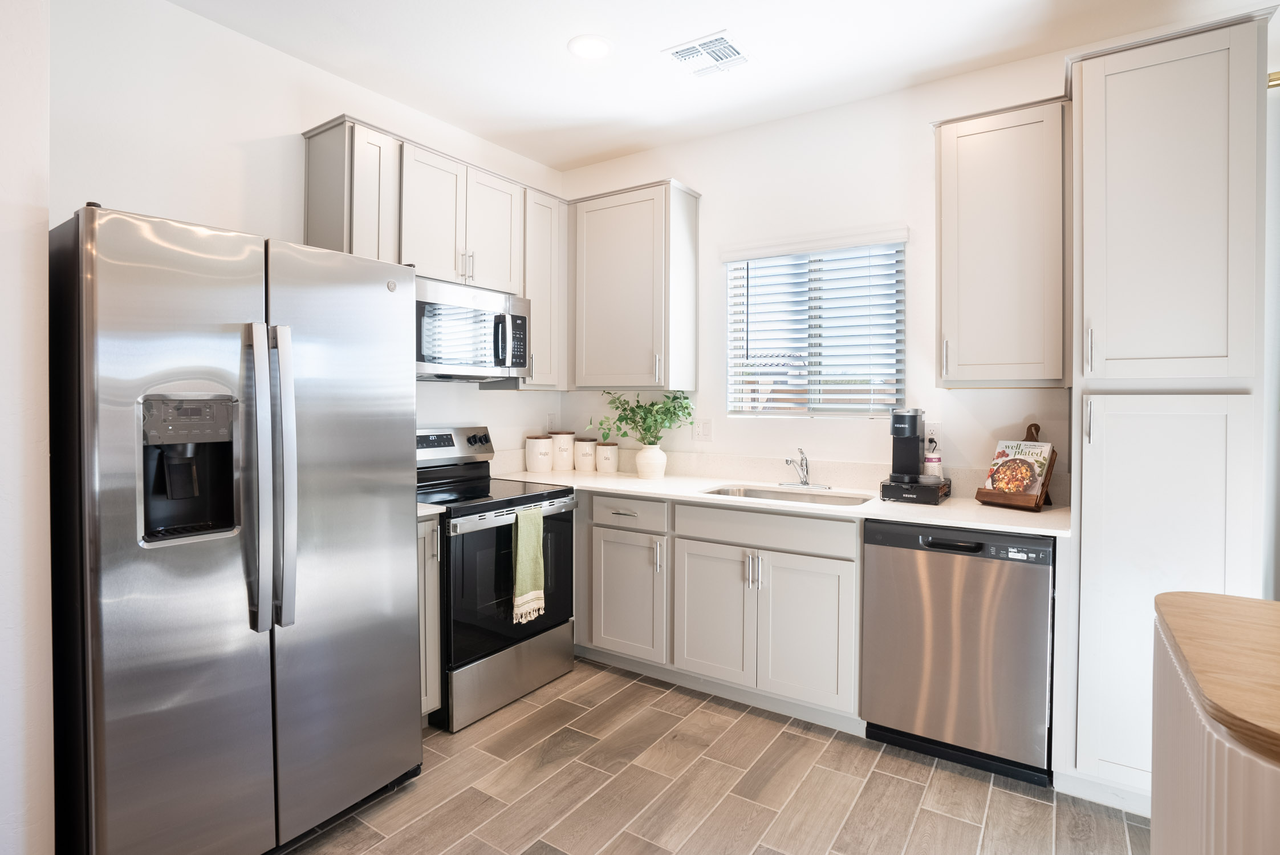 Banyan at 17 North - Photo 4 of 19