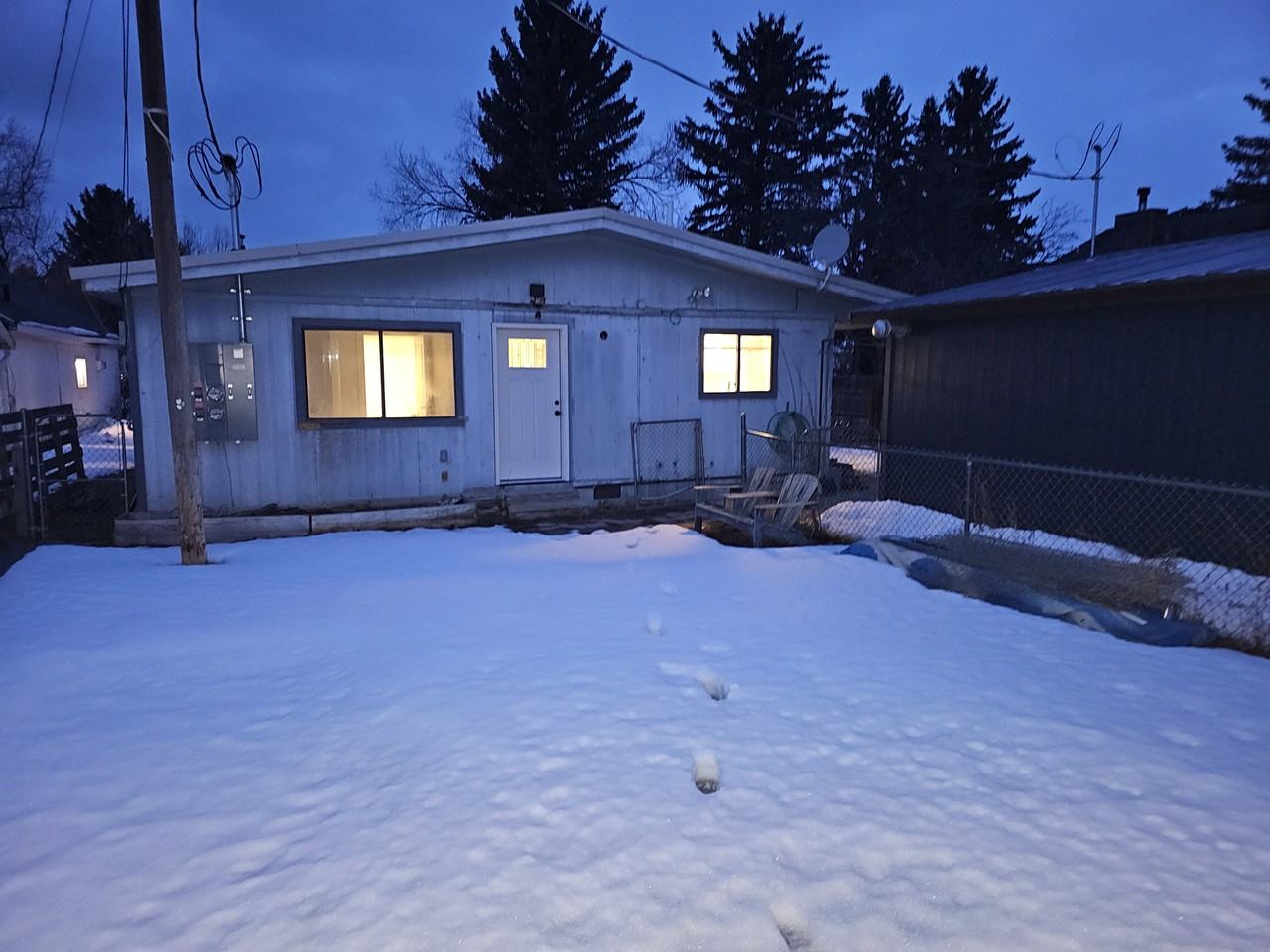 113 N 7th St #B - Photo 2 of 20