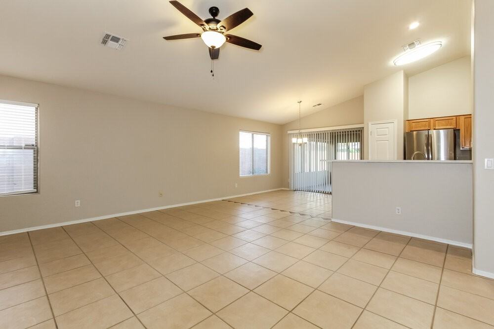 13147 W Banff Ln - Photo 3 of 16