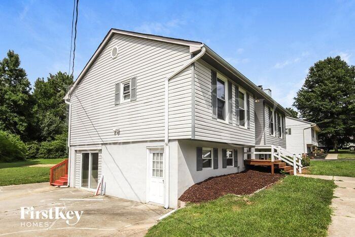 5144 Beulah Ln - Photo 2 of 15