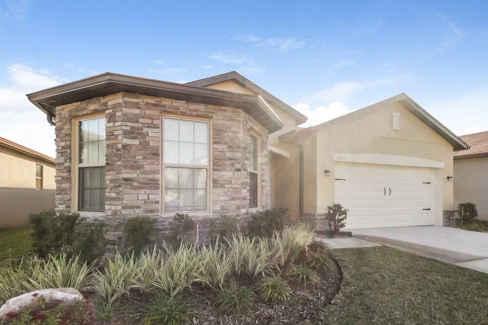 1880 Cayman Cove Cir - Photo 3 of 16