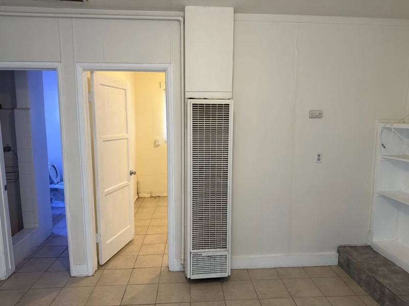 250 W Williams St #A - Photo 5 of 9