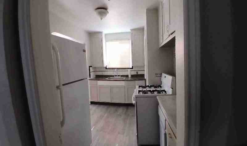 17165 Prevost St - Photo 2 of 14