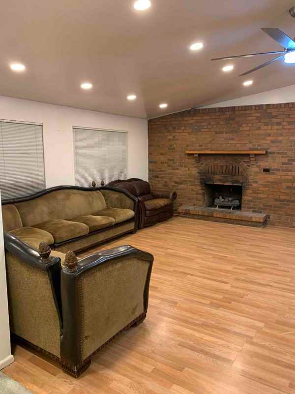 245 East Union Street - Photo 2 of 15