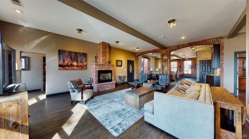 7407 Grandview Ave #A - Photo 3 of 14