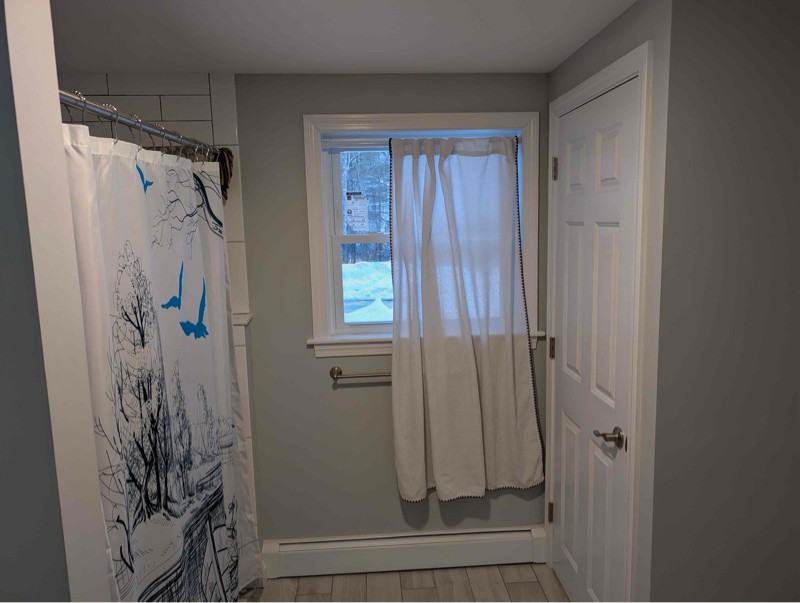 350 Main St - Photo 3 of 6