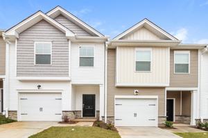 featured image of 3 Crestwind Dr