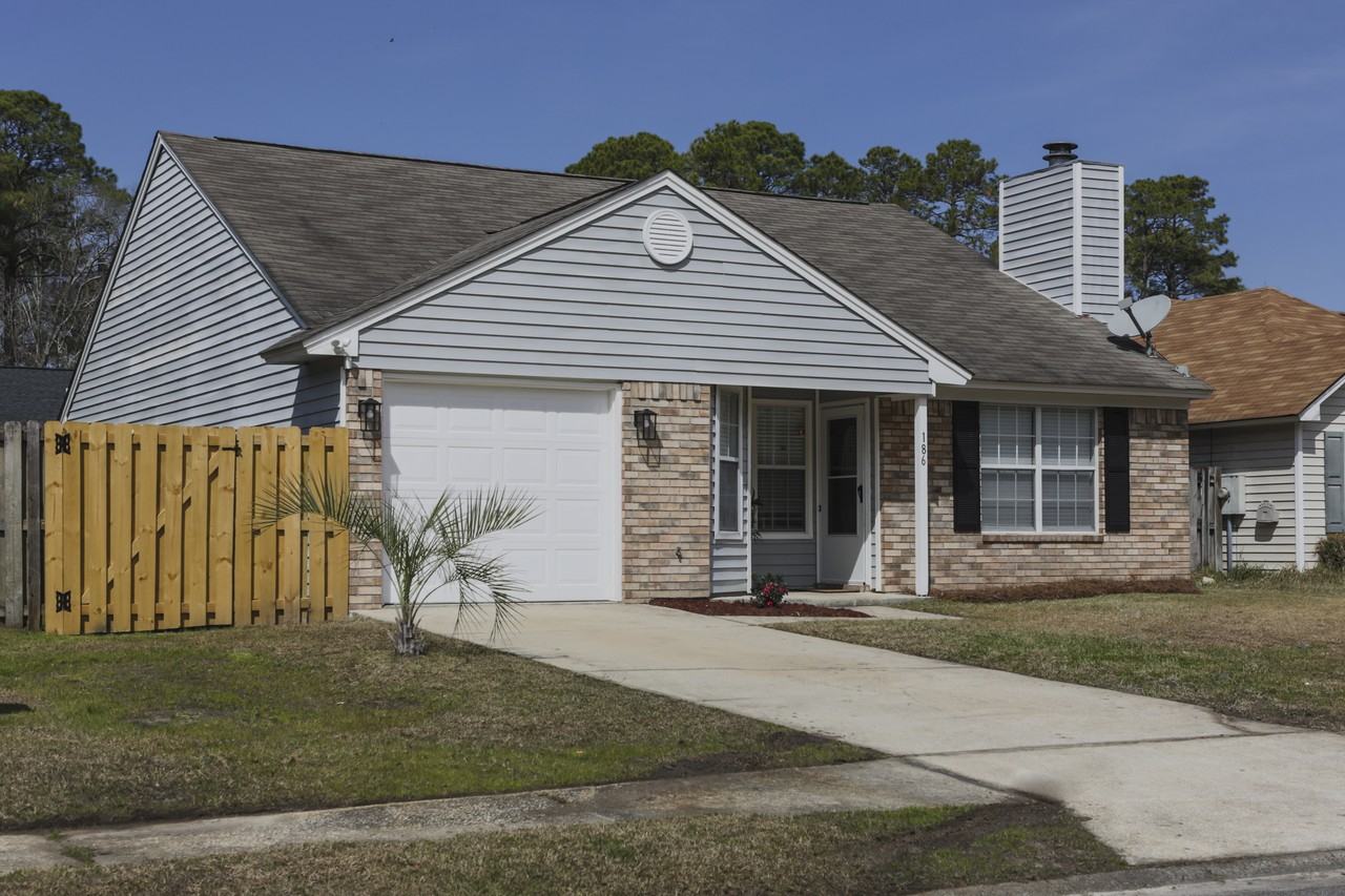 186 Finn Cir #NA - Photo 4 of 43