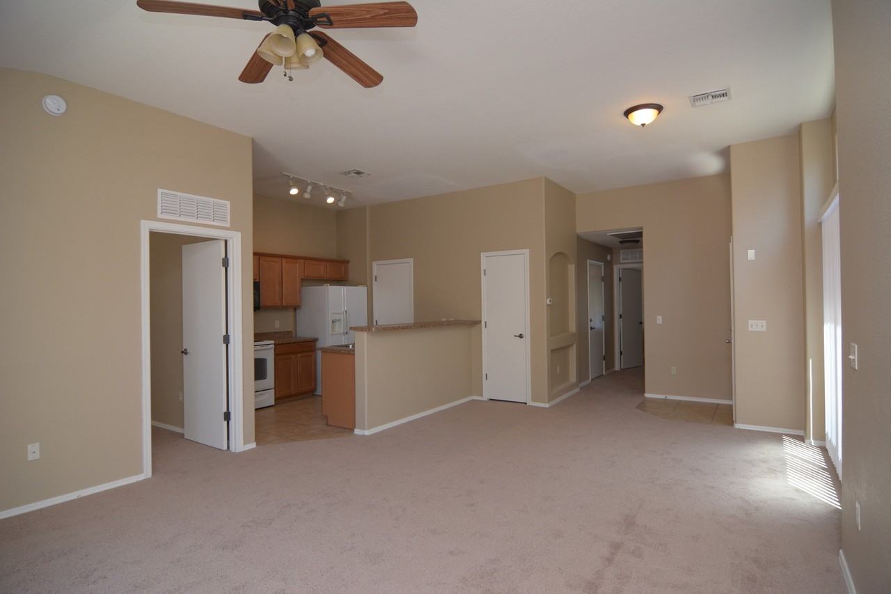 6046 S Avenida Talca - Photo 5 of 16