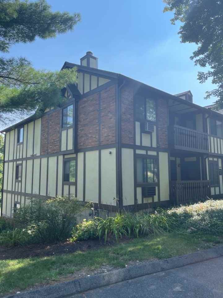 3 Rollingwood Dr - Photo 2 of 24