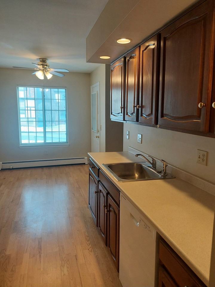 3 Rollingwood Dr - Photo 3 of 24