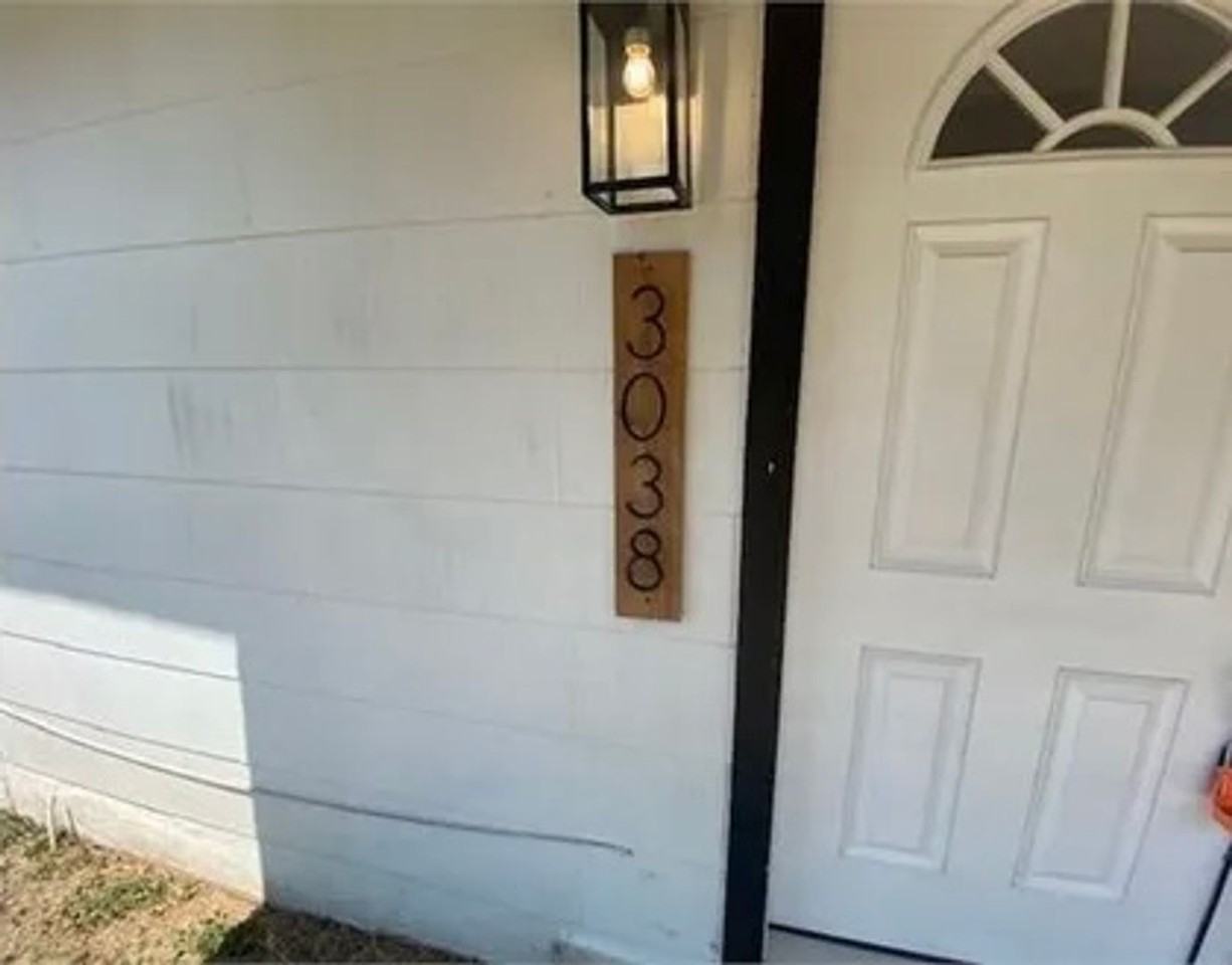 3038 Weir Ave - Photo 3 of 7