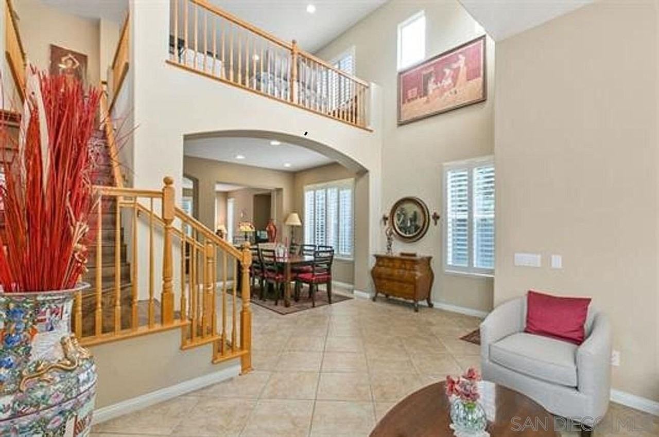 8174 Gilman Ct - Photo 2 of 25