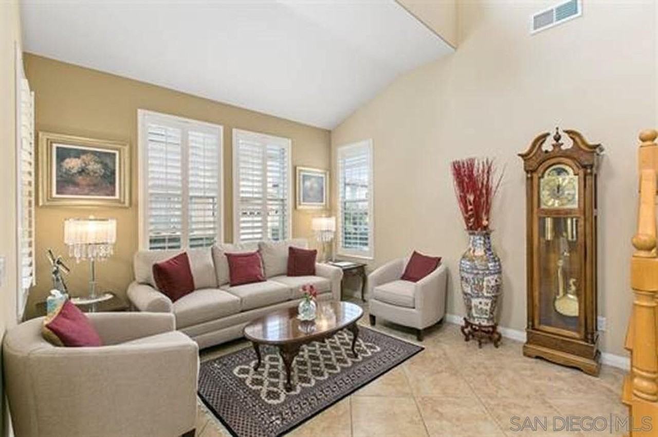 8174 Gilman Ct - Photo 3 of 25