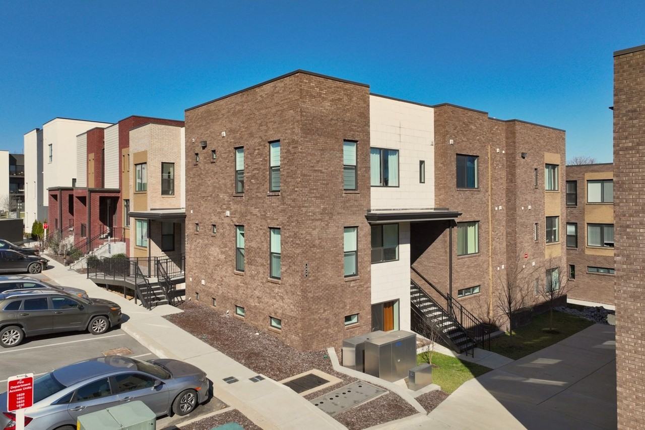 1613 Marshall Hollow Dr #203 - Photo 2 of 33