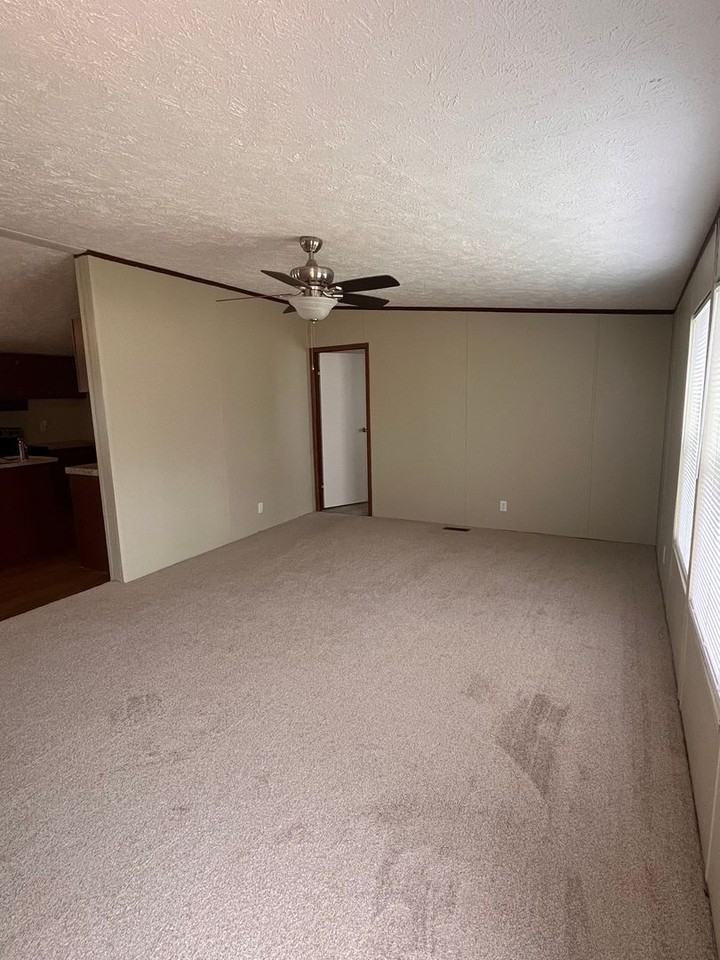 4279 Studstill Rd - Photo 3 of 11