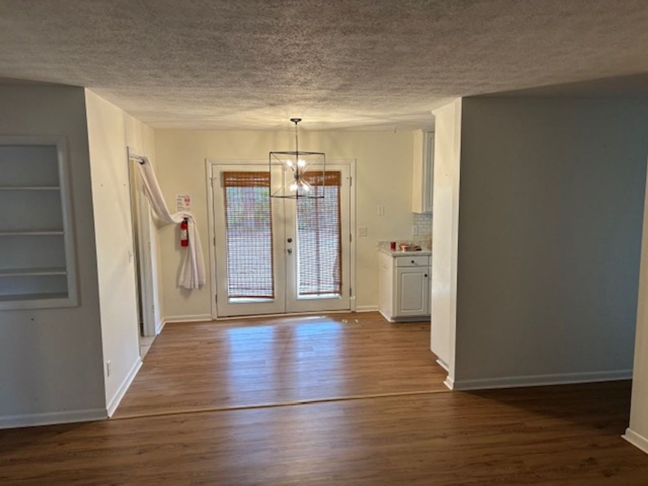 3826 Westgate Dr - Photo 4 of 38