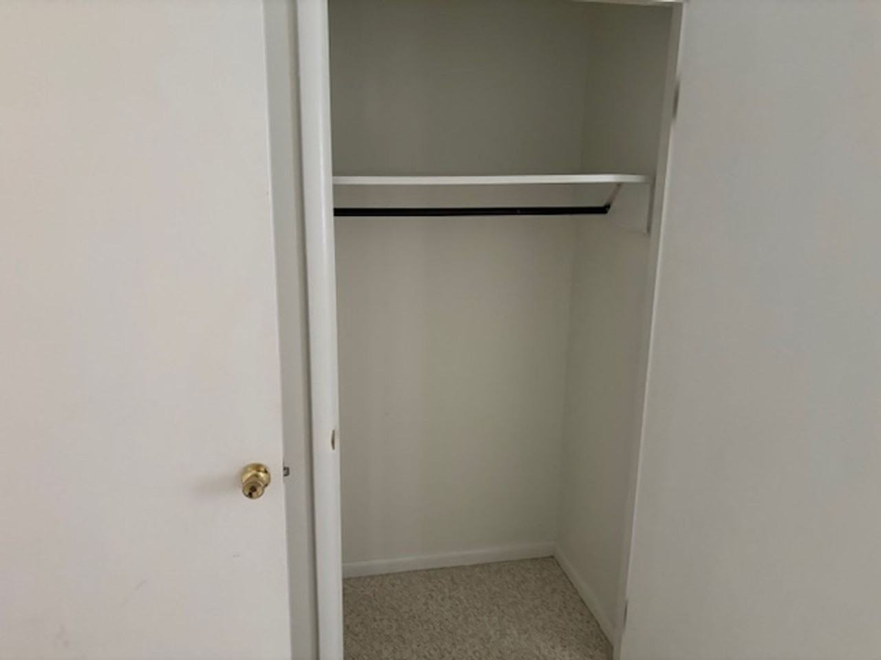 3826 Westgate Dr - Photo 6 of 38