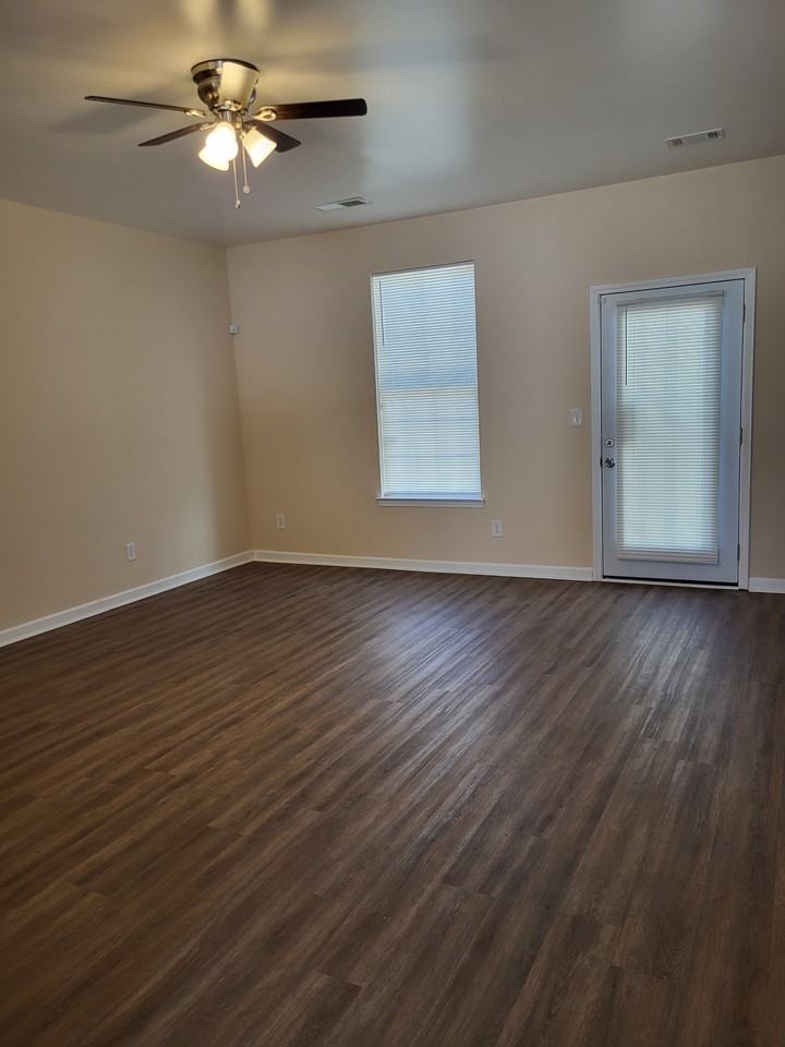 6091 Camden Forrest Ct #6091 - Photo 5 of 14