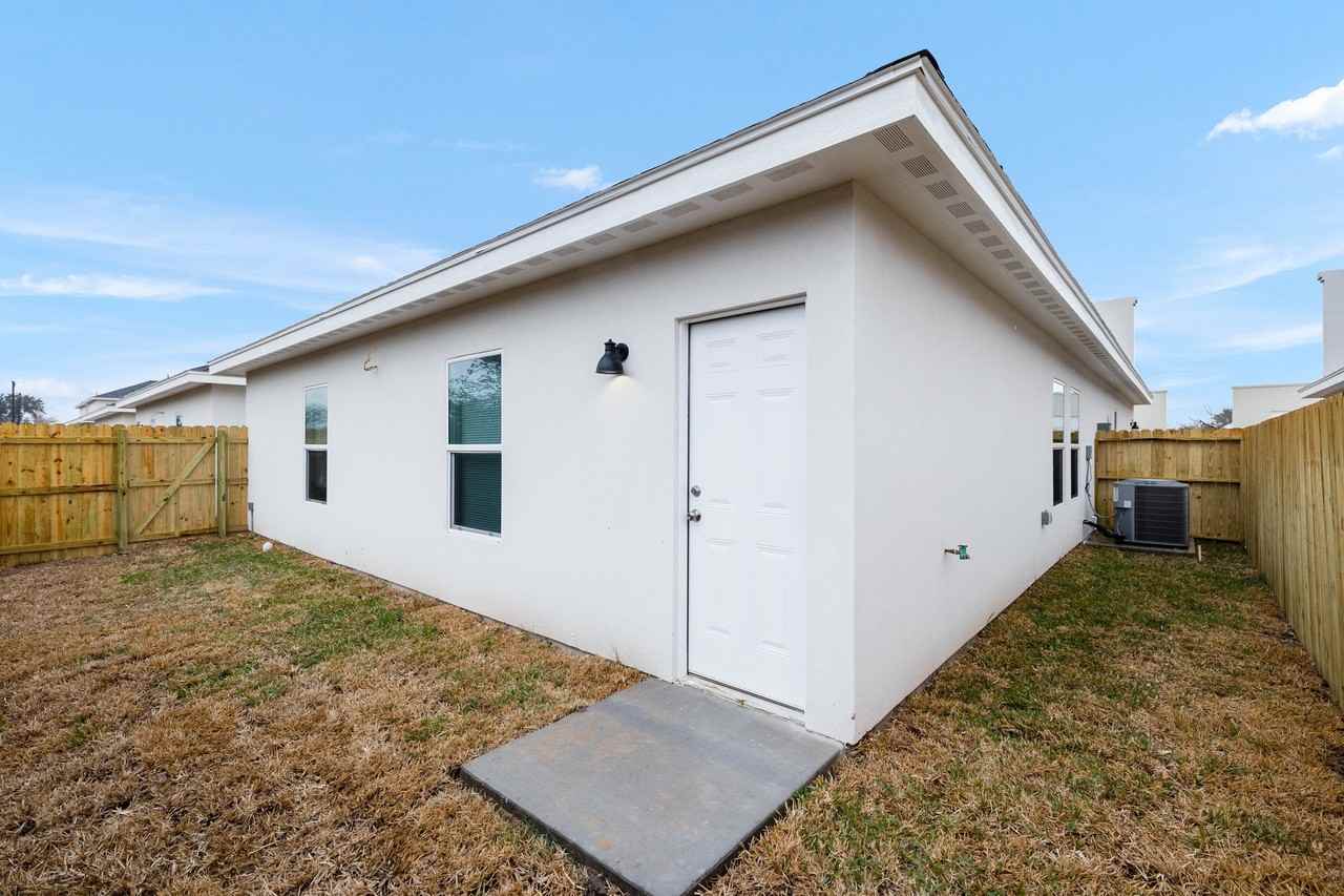 3744 N Mezcal Dr #1 - Photo 3 of 11