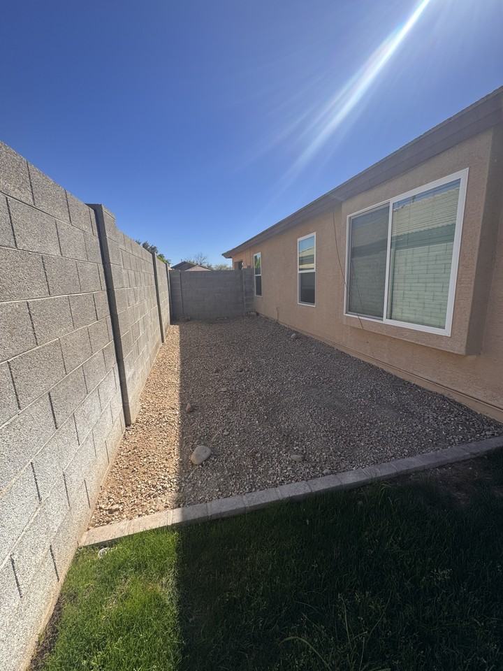 7680 W Foothill Dr #NA - Photo 6 of 18