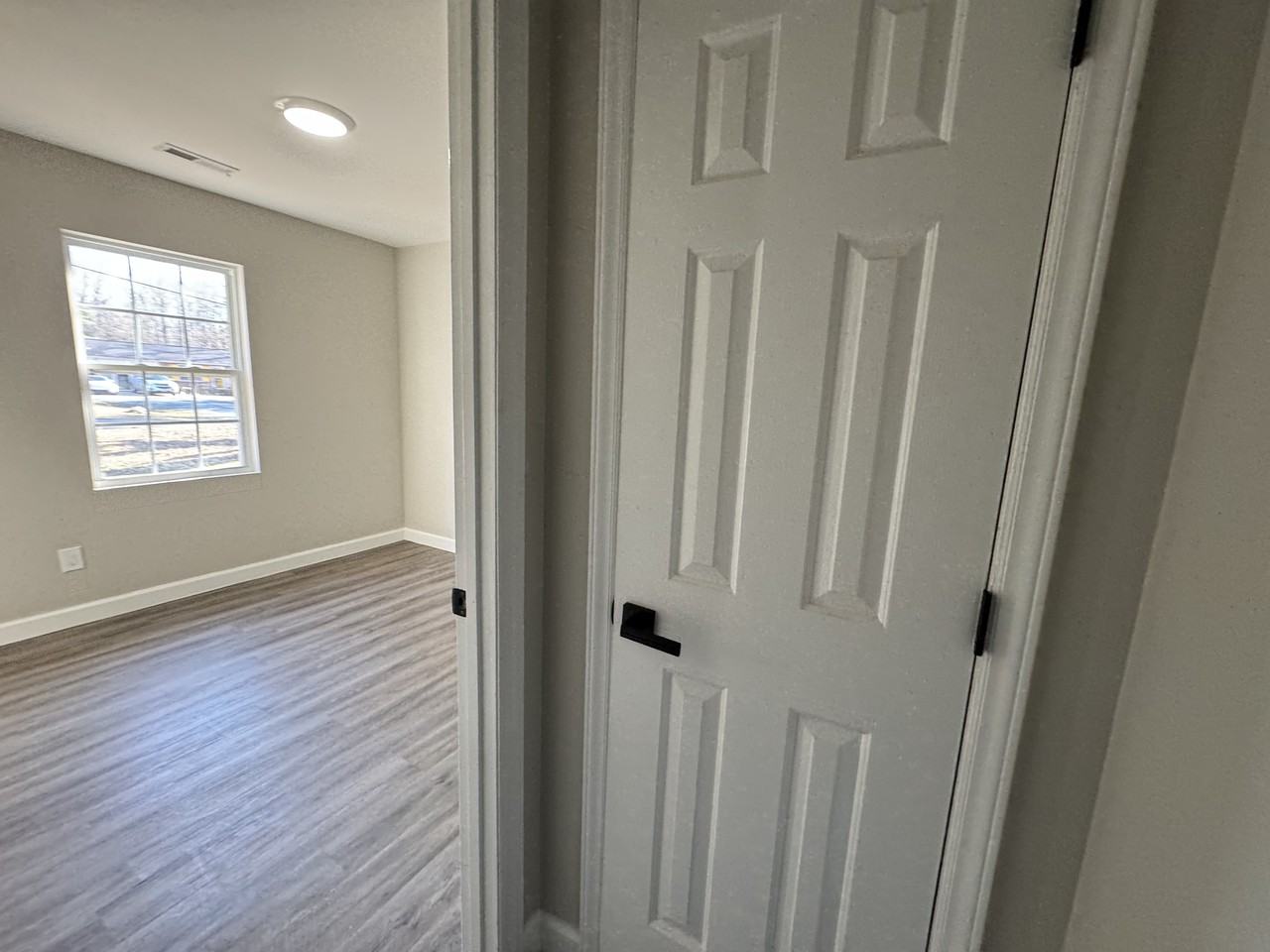 138 Athens Dr - Photo 5 of 23