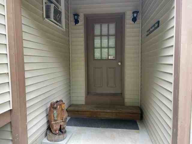 43 Piney Point Rd - Photo 3 of 15