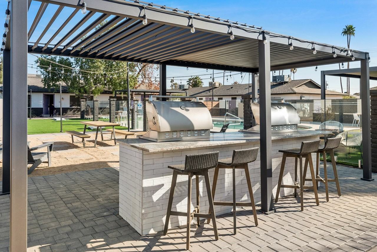 The Monica - Photo 7 of 31