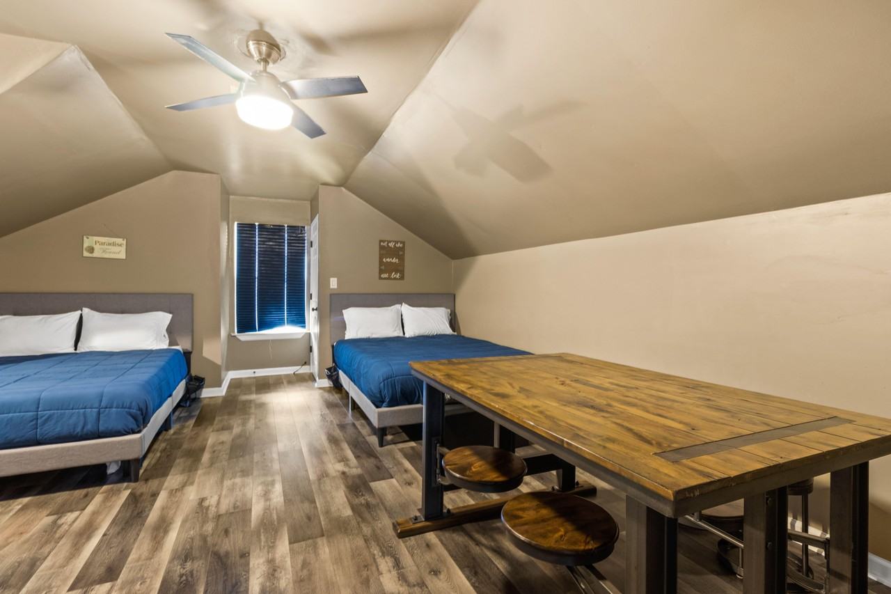 Berryhill Dr - Photo 6 of 7