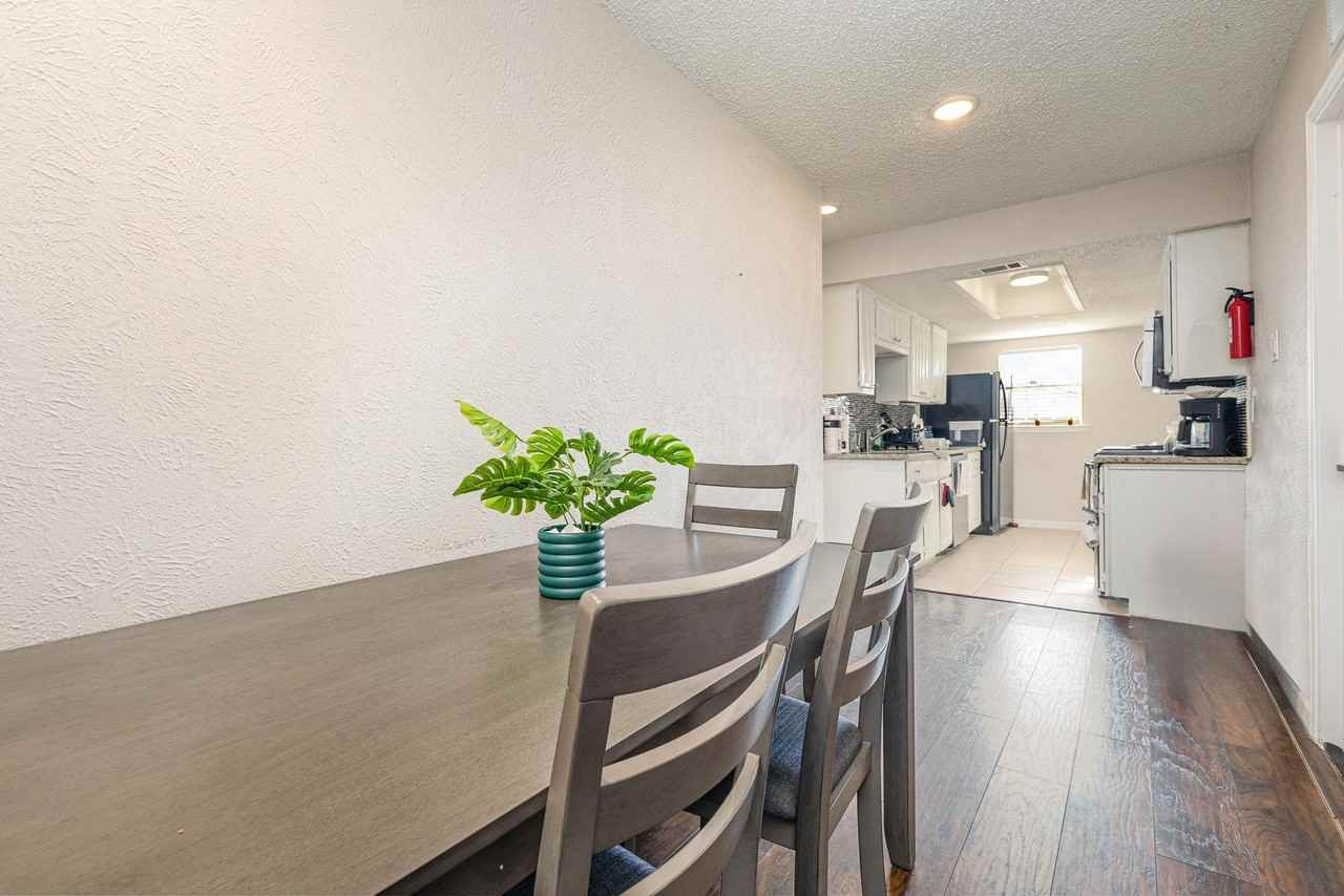 Town Bluff St - Photo 7 of 11