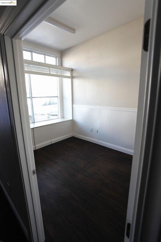 50 Main St - Photo 3 of 45