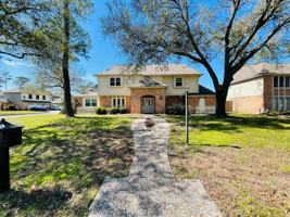 featured image of 16303 N Greenfield Dr