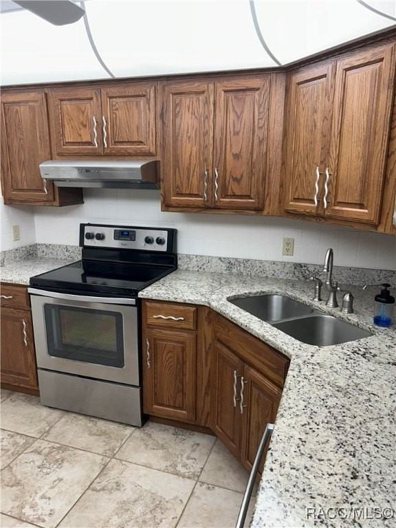 709 Moray Dr - Photo 4 of 10